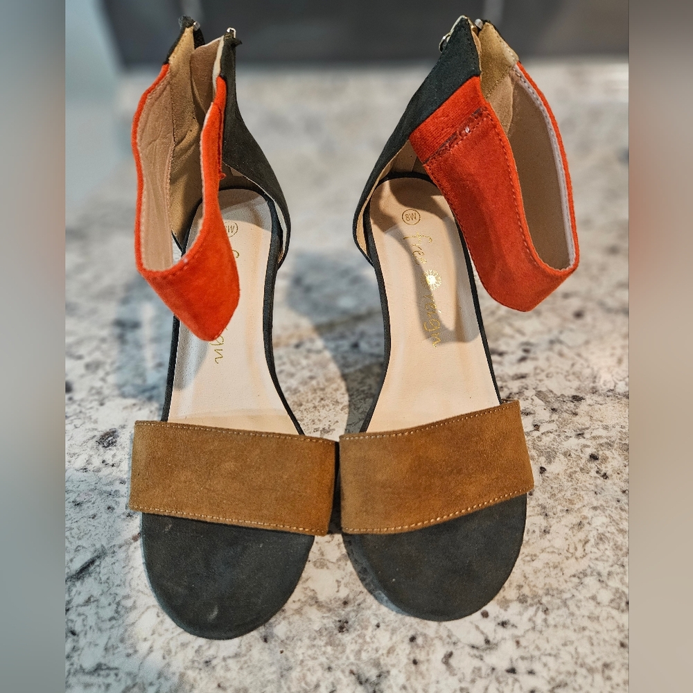 Free Reign Earthtones Open Toe Sandal Heels Size 8 - Picture 2 of 6